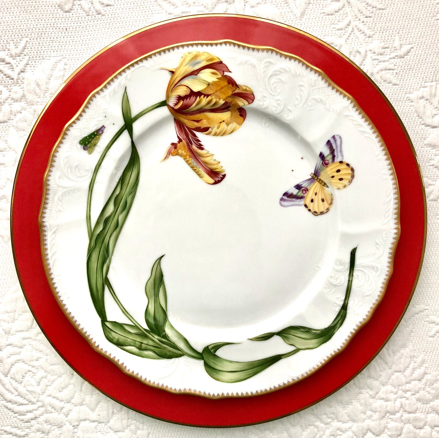 476 - Hand Painted Dinner Plate