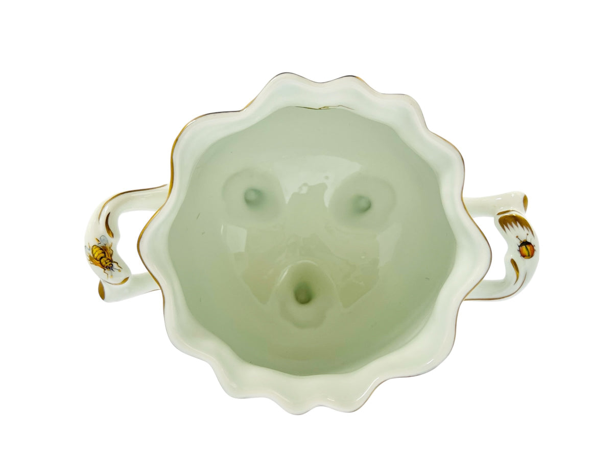 WE19 - Ruffled Cachepot