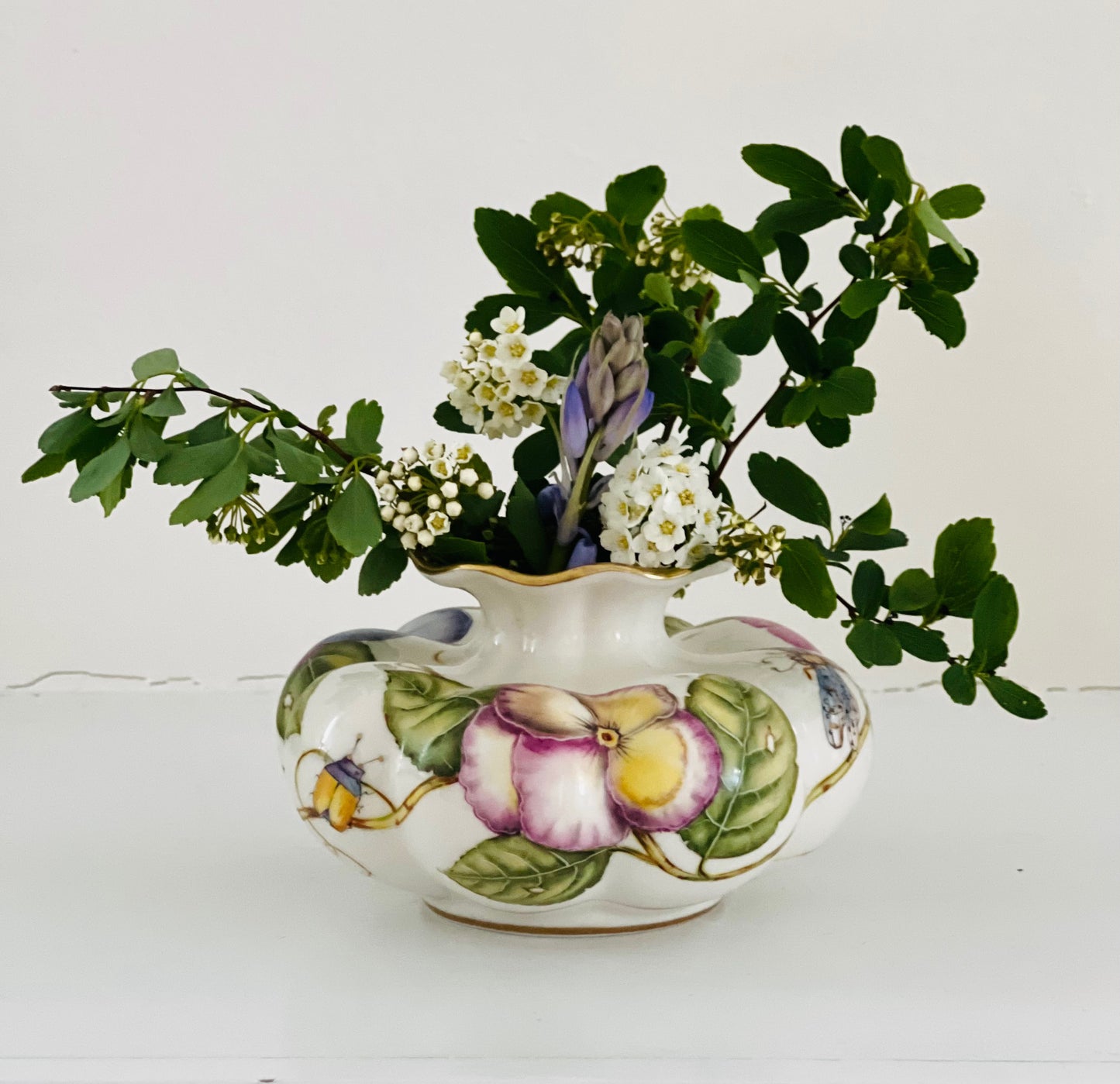 PA5 - Art Nouveau Shaped Bud Vase