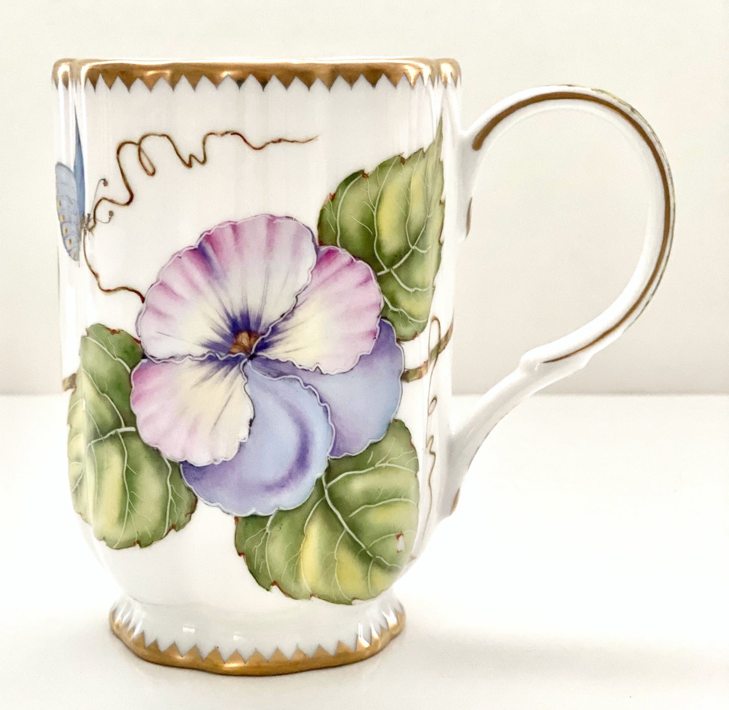 MU6 - Hand Painted Mug