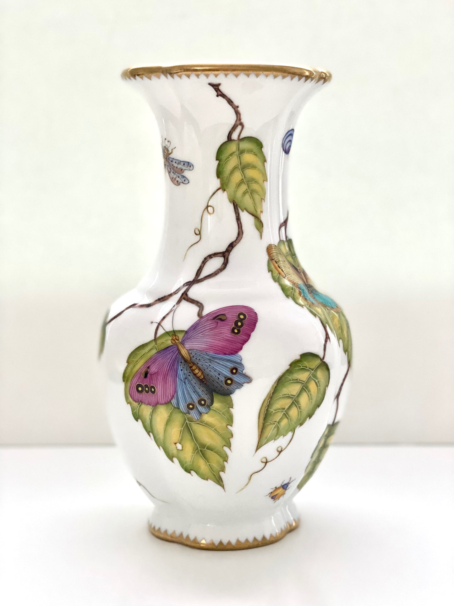 VA5 - Art Nouveau Vase