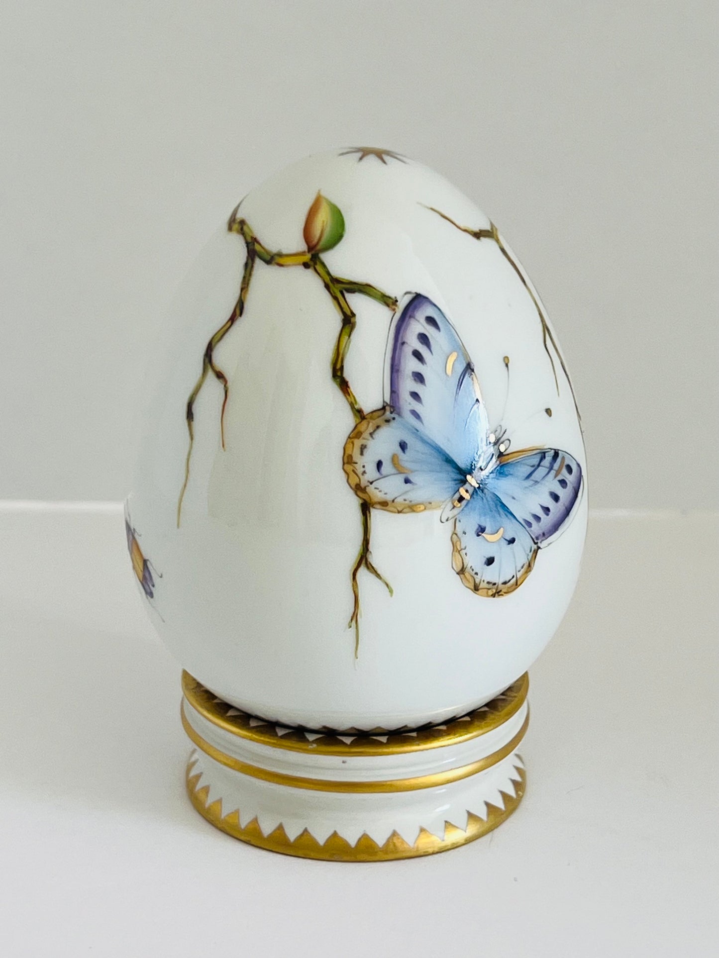 ZE151 - Easter Egg