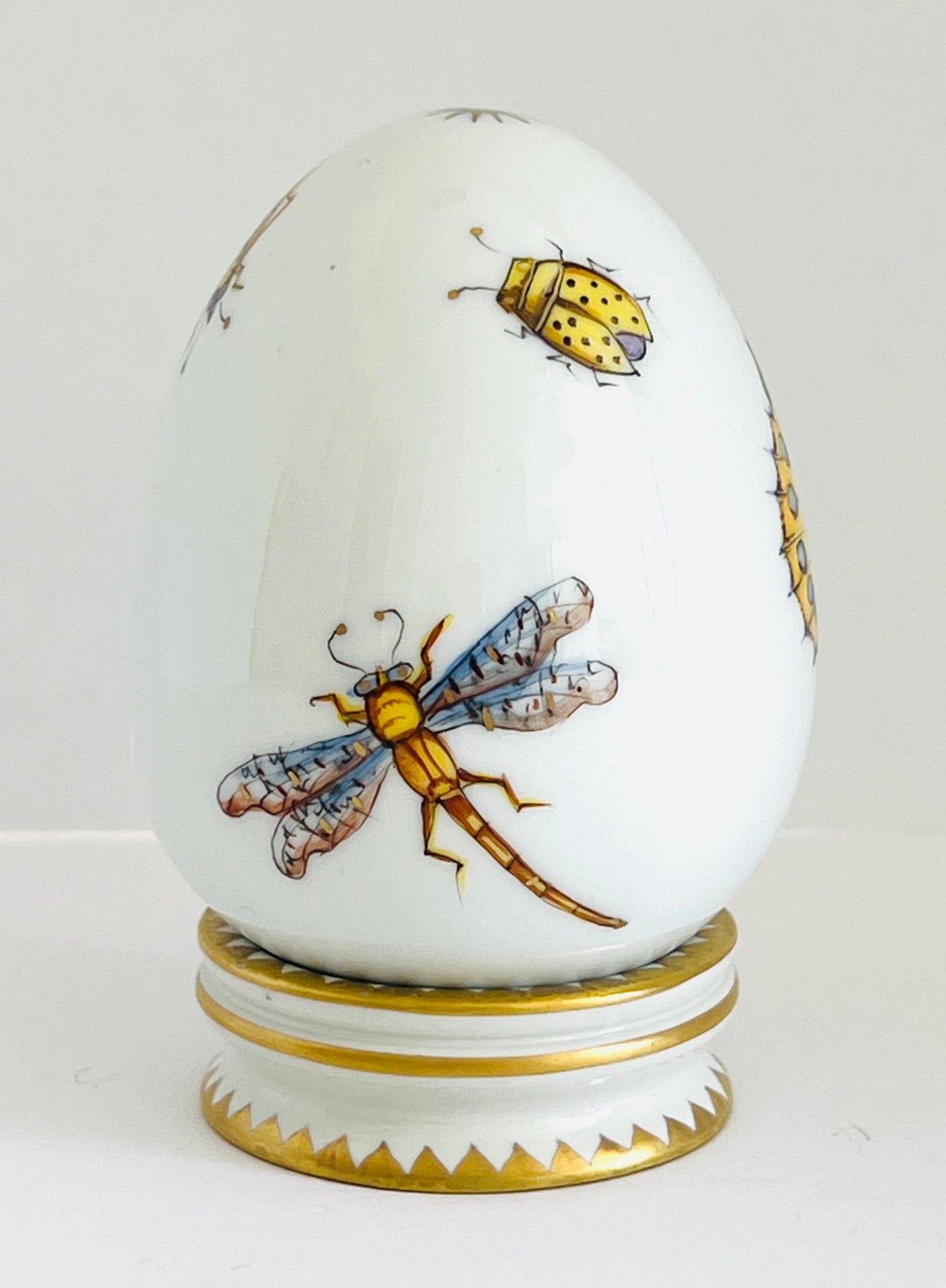 ZE118 - Easter Egg