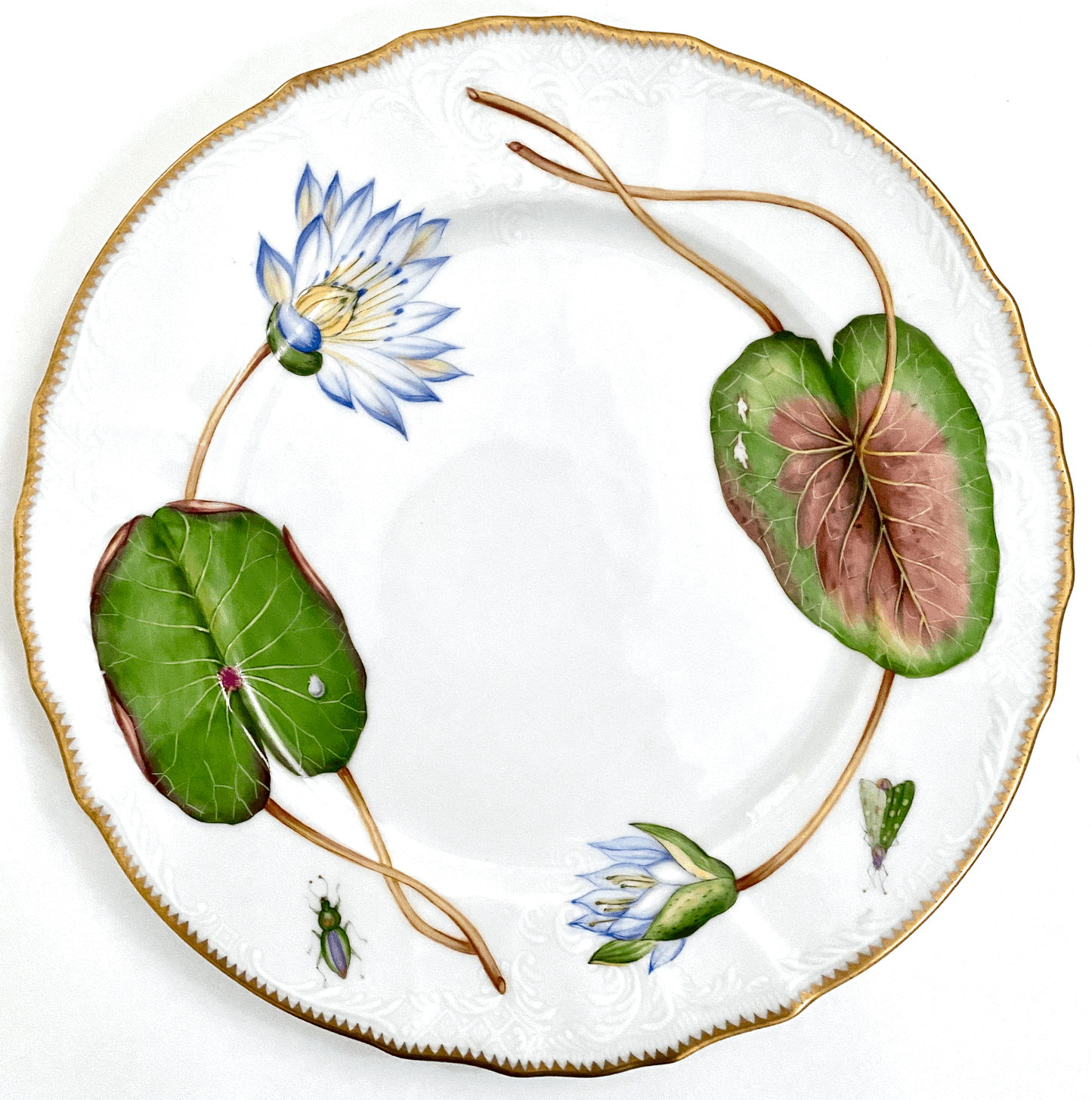 851 - Waterlily Dinner Plate