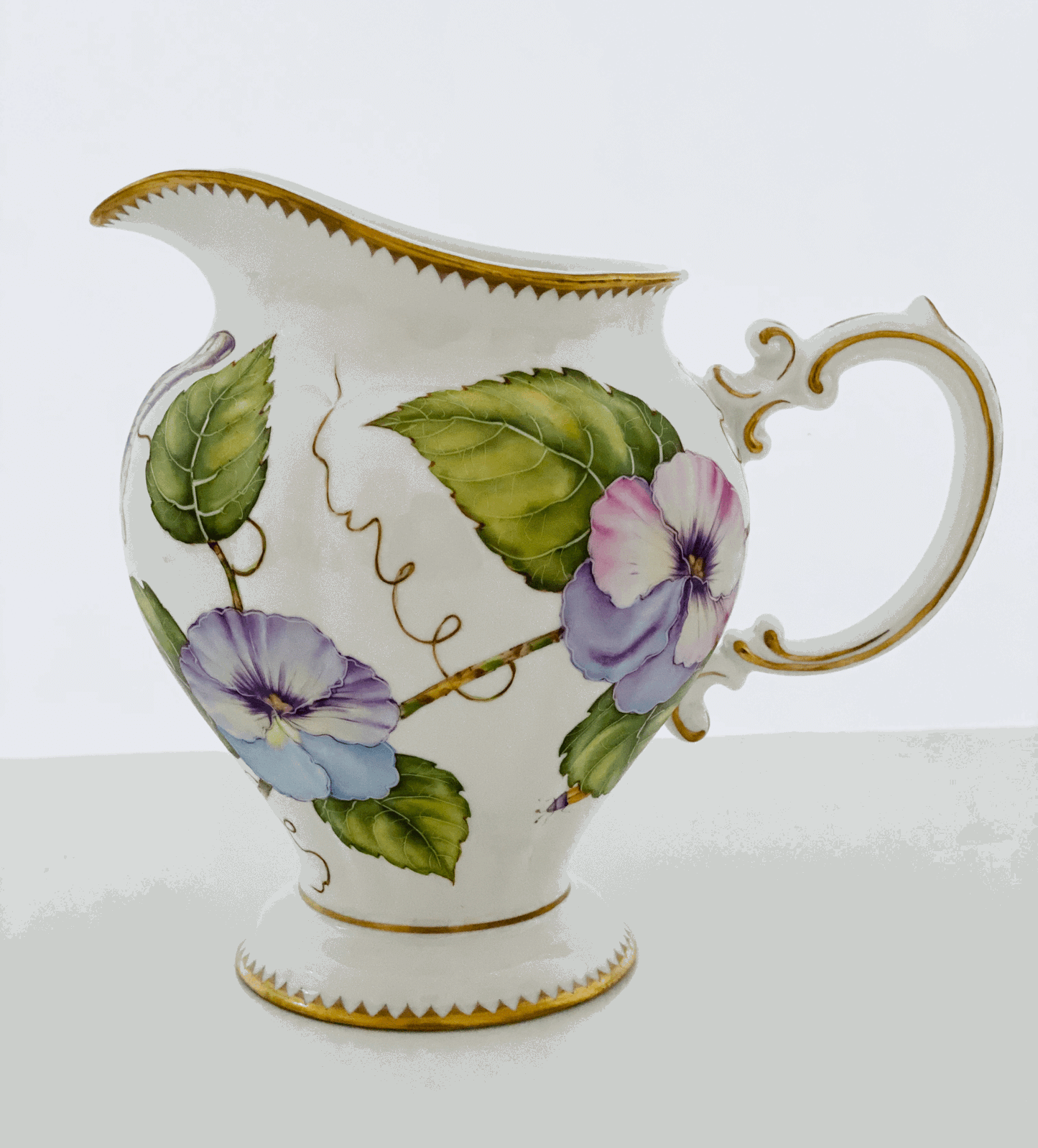 AD113 - Pitcher/Flower Vase