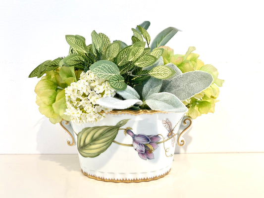 AW767 - Oval Cachepot/Planter