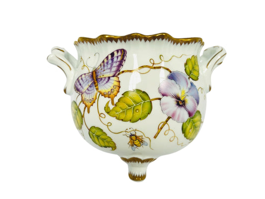WE19 - Ruffled Cachepot