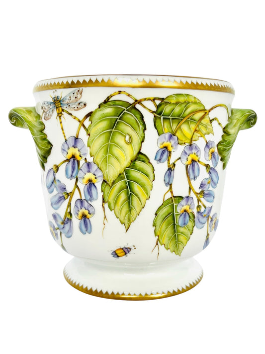 WE22 - Round Cachepot/Planter