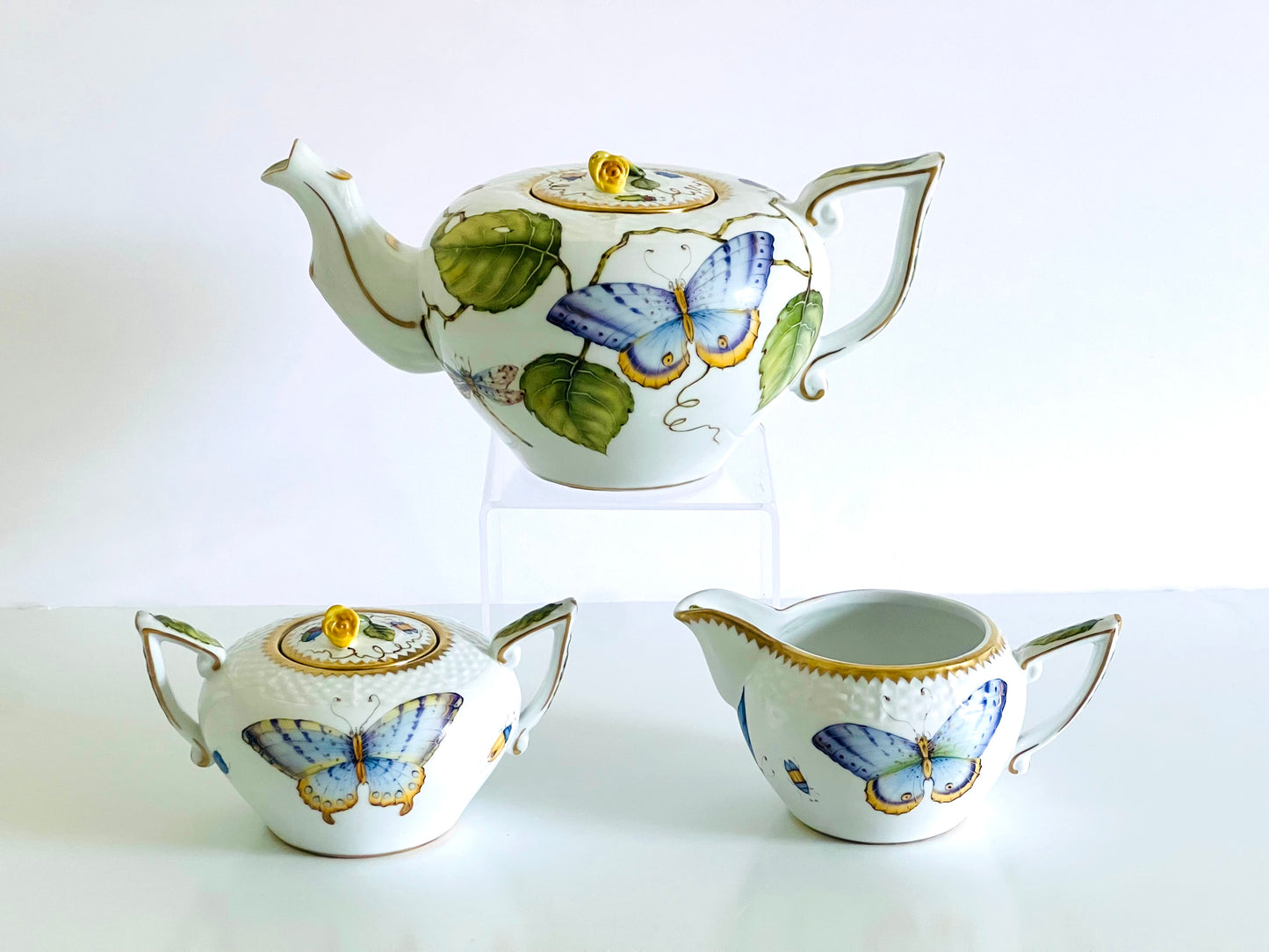 AW109 - 3 pc Tea Set