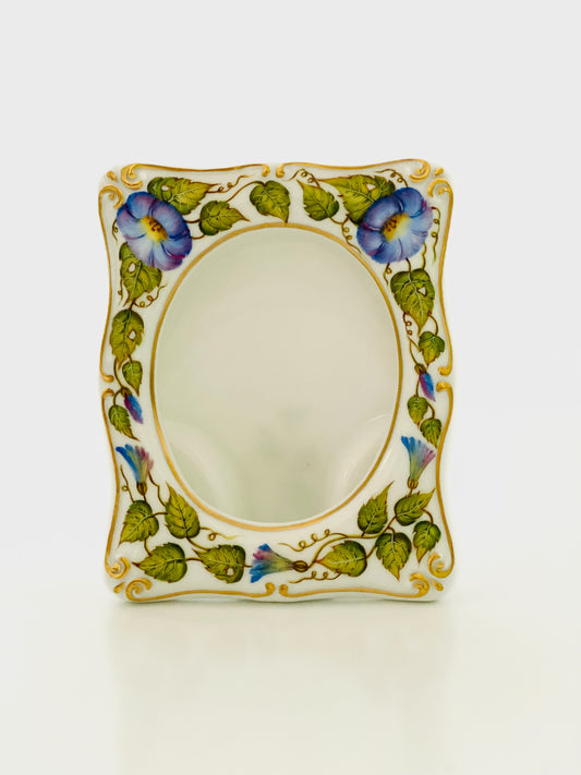 ZE94 - Hand Painted Porcelain Picture Frame