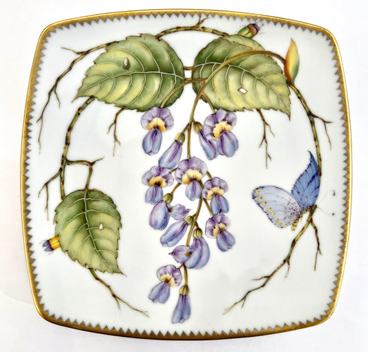 WS67 - Wisteria Square Luncheon Plate