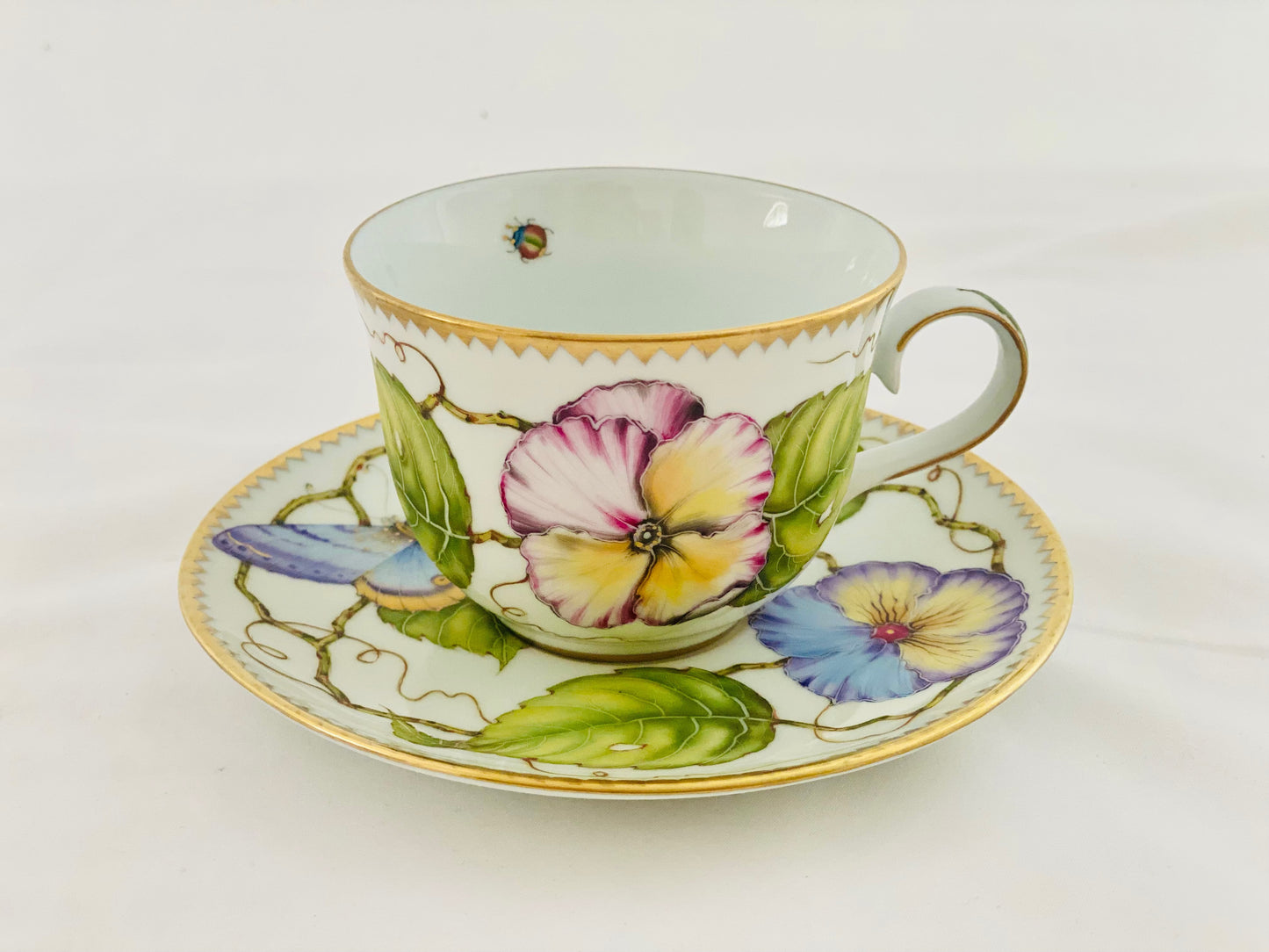 PC1 - Cup and Saucer