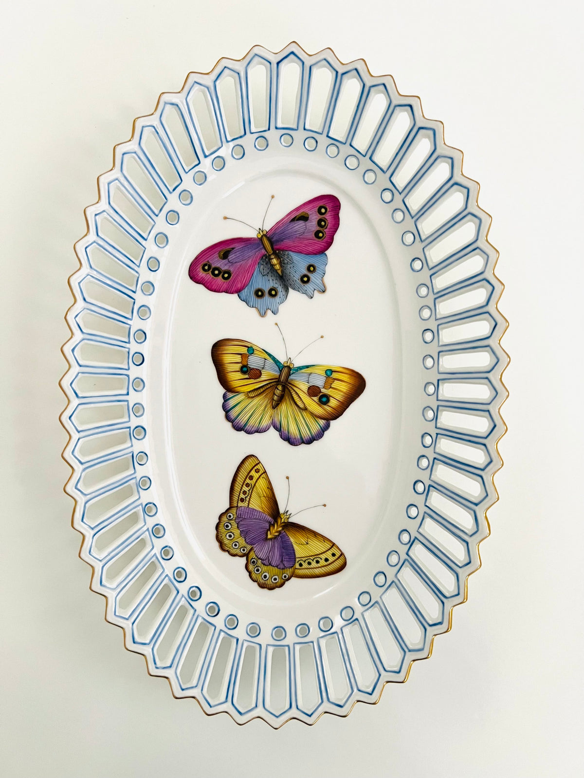 EBTT1 - Pierced Tray