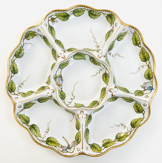 AW7408 - Scalloped Six Section Tray