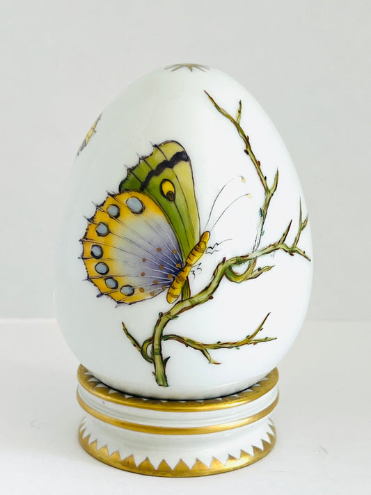 ZE118 - Easter Egg