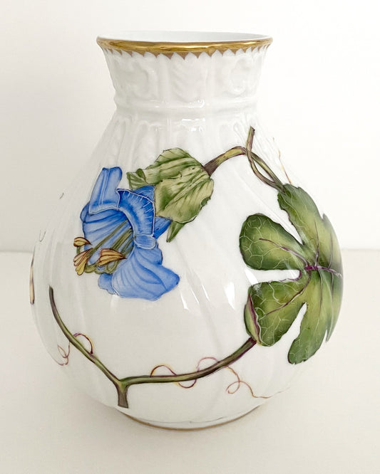 AD110 - Blue Flower Bud Vase