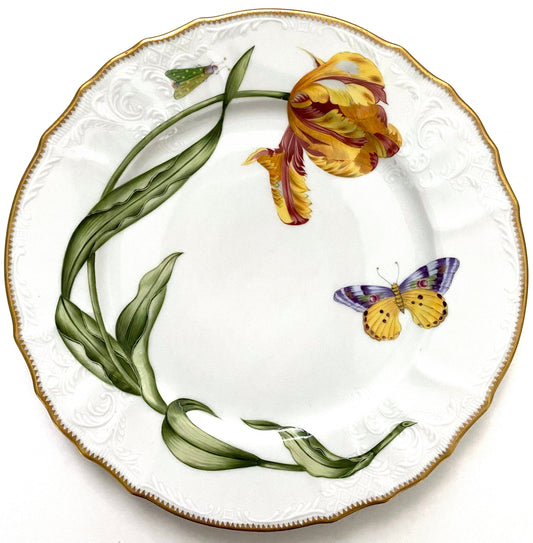 476 - Hand Painted Dinner Plate
