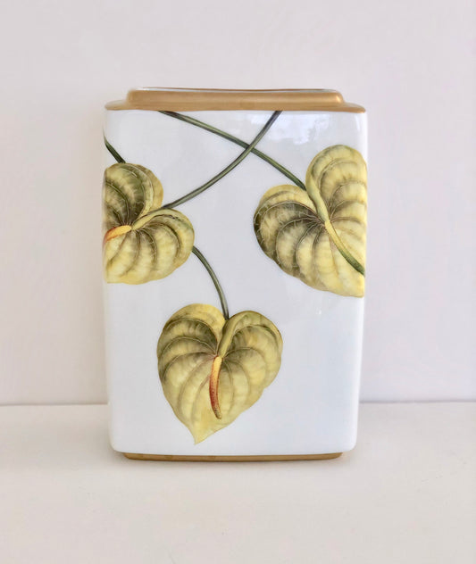 VA24 - Rectangle Vase