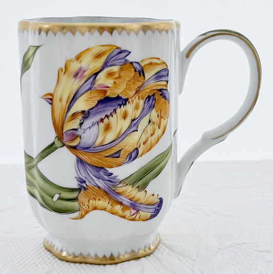 ZE108S - Purple/Yellow Tulip Mug